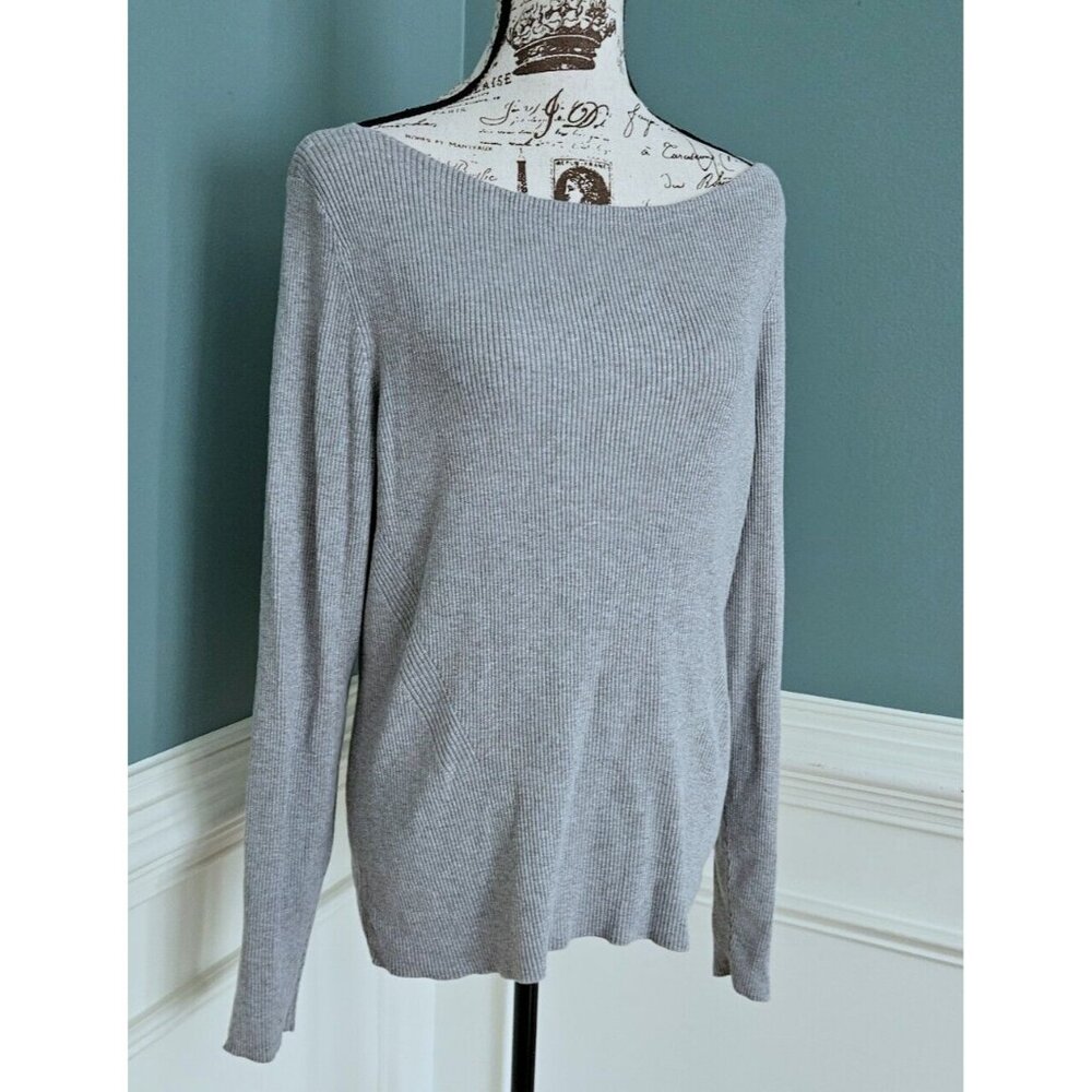 White House Black Market XL Silver Grey Ribbed Knit Rayon Blend Sweater